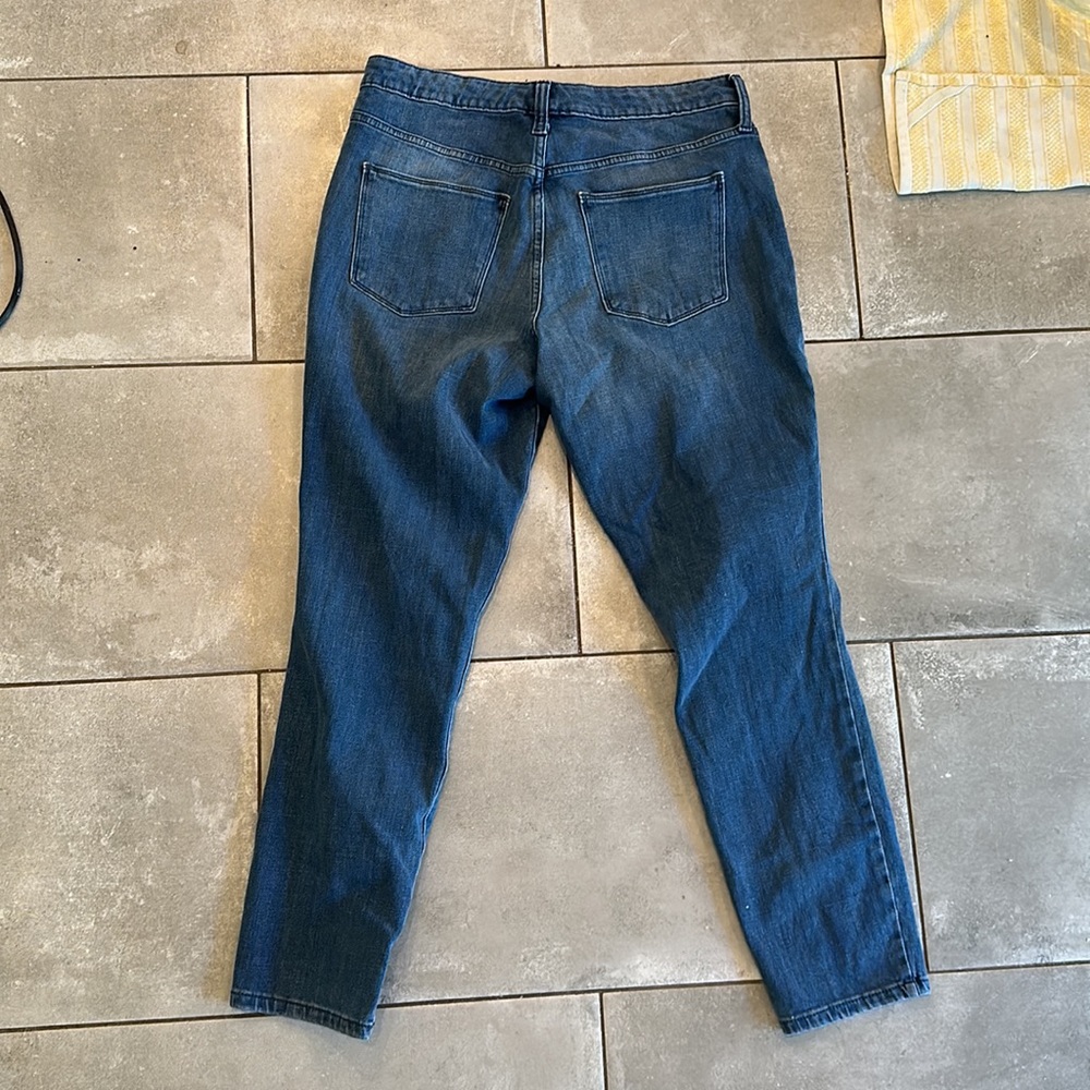 Universal Thread Jeans - Picture 6 of 9